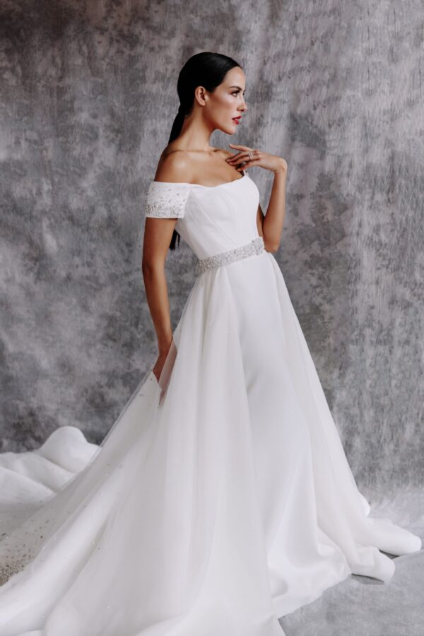 Wedding Dresses Online Bridal Shops Sydney Collections | Guipurean